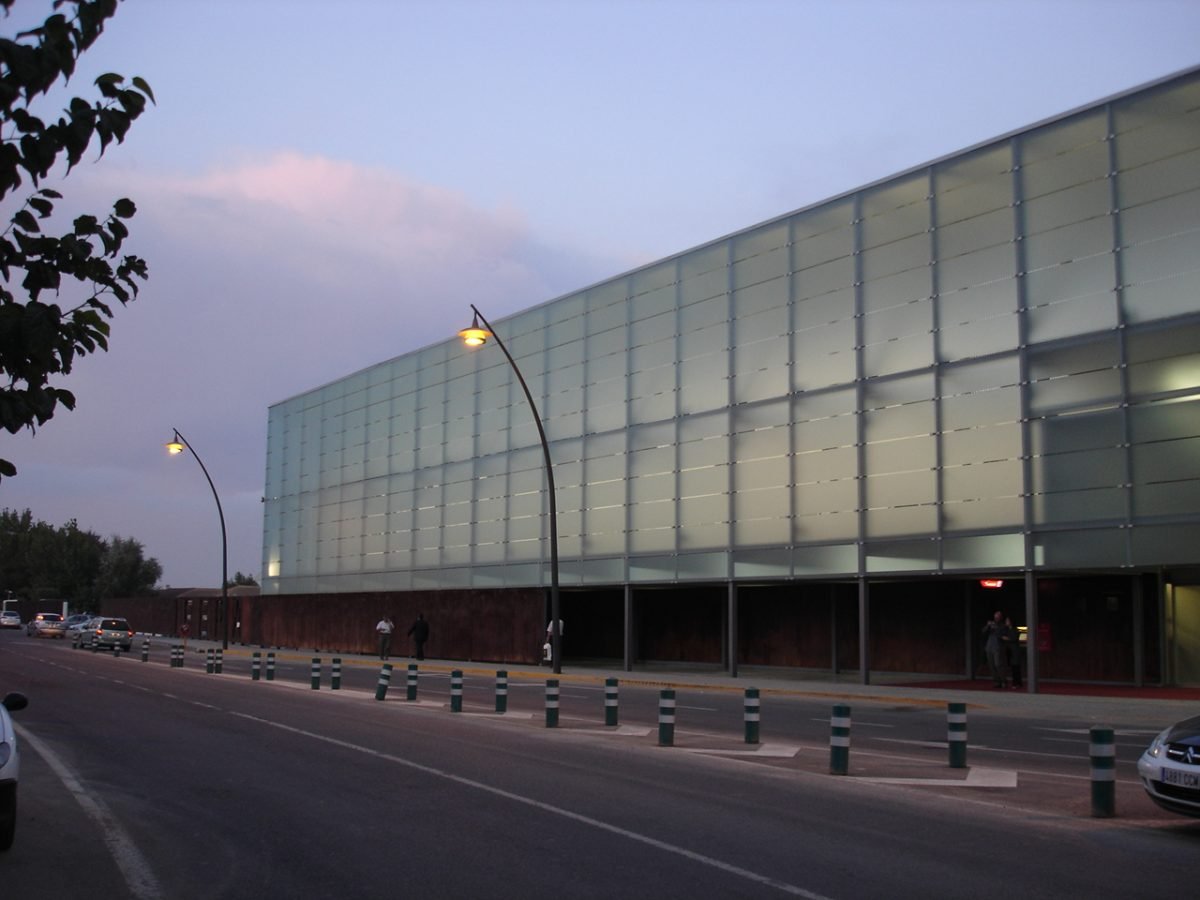 Palacio-de-ferias-ifepa-1