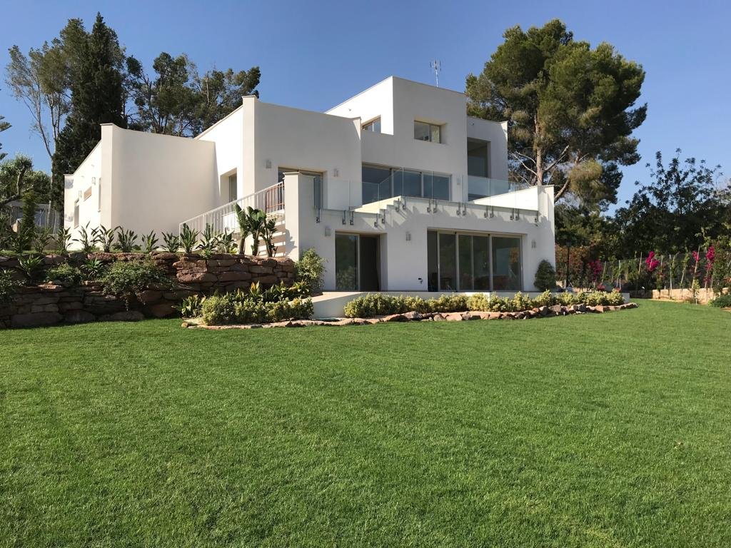 Residencia-SANTA-BARBARA-1